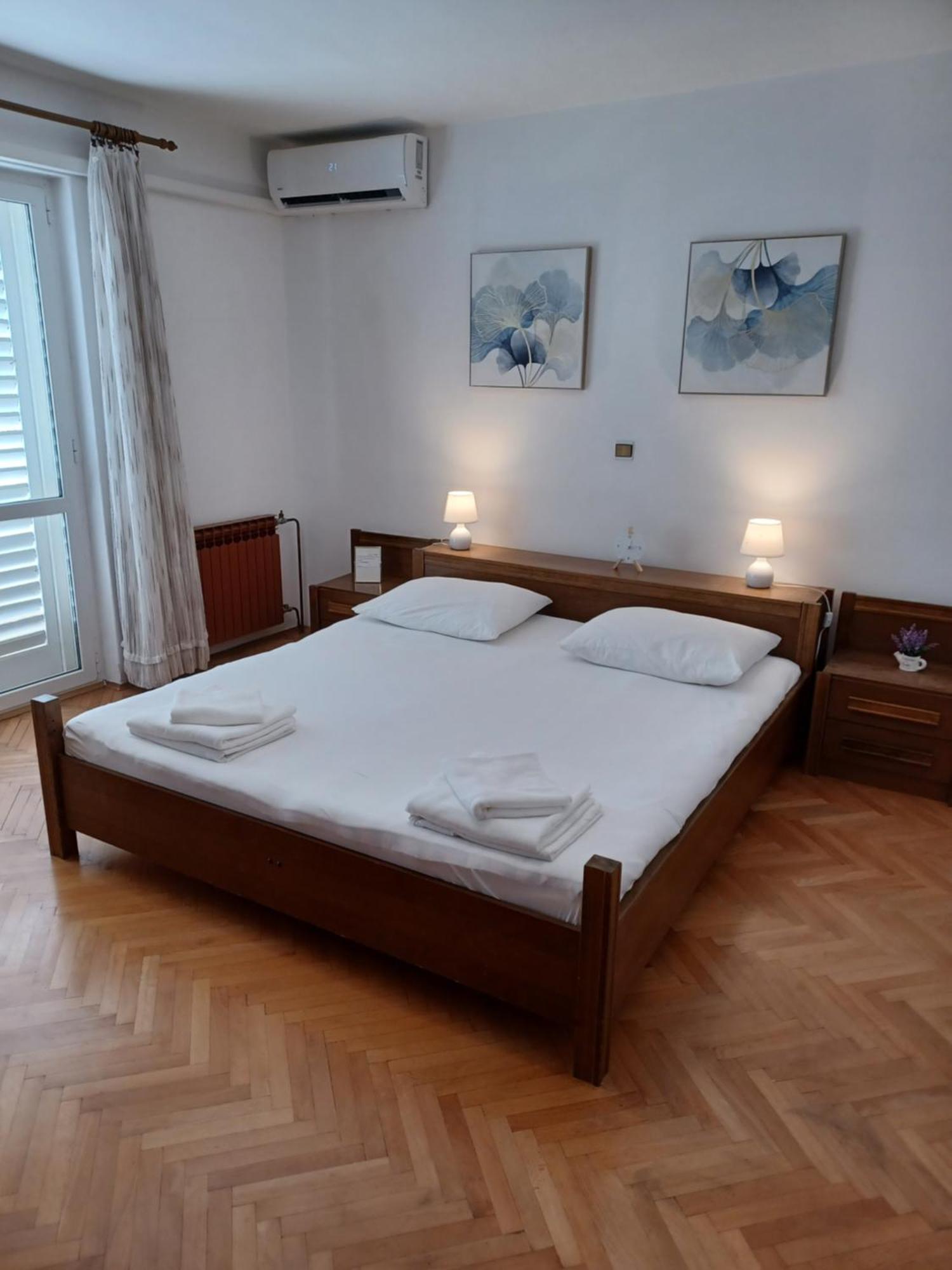 Emilija Apartament Makarska